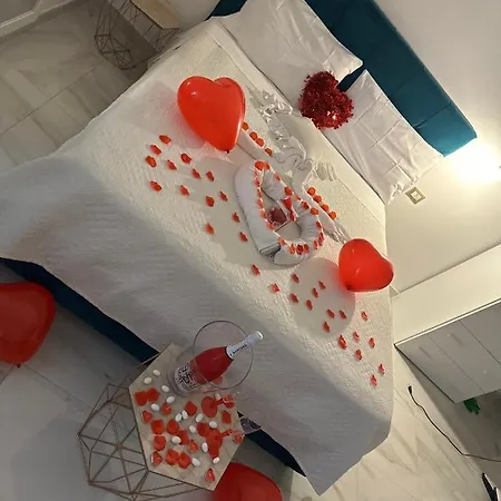 La Vie Est Belle Apartament Neapol