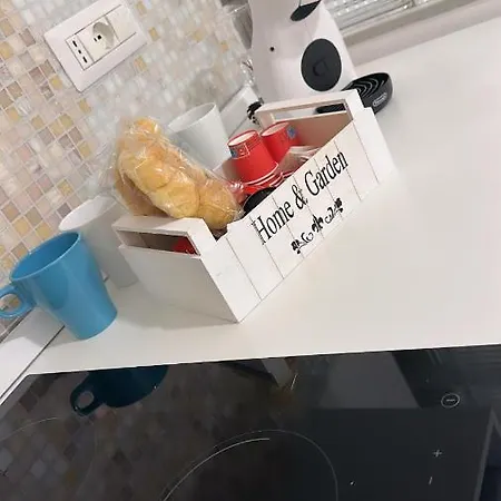La Vie Est Belle Apartmán *