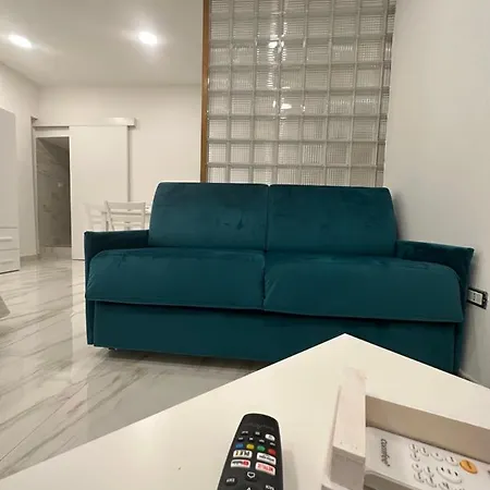 La Vie Est Belle Apartament